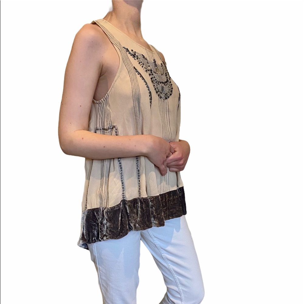 Embroidered Detail on Silver and Cream Top